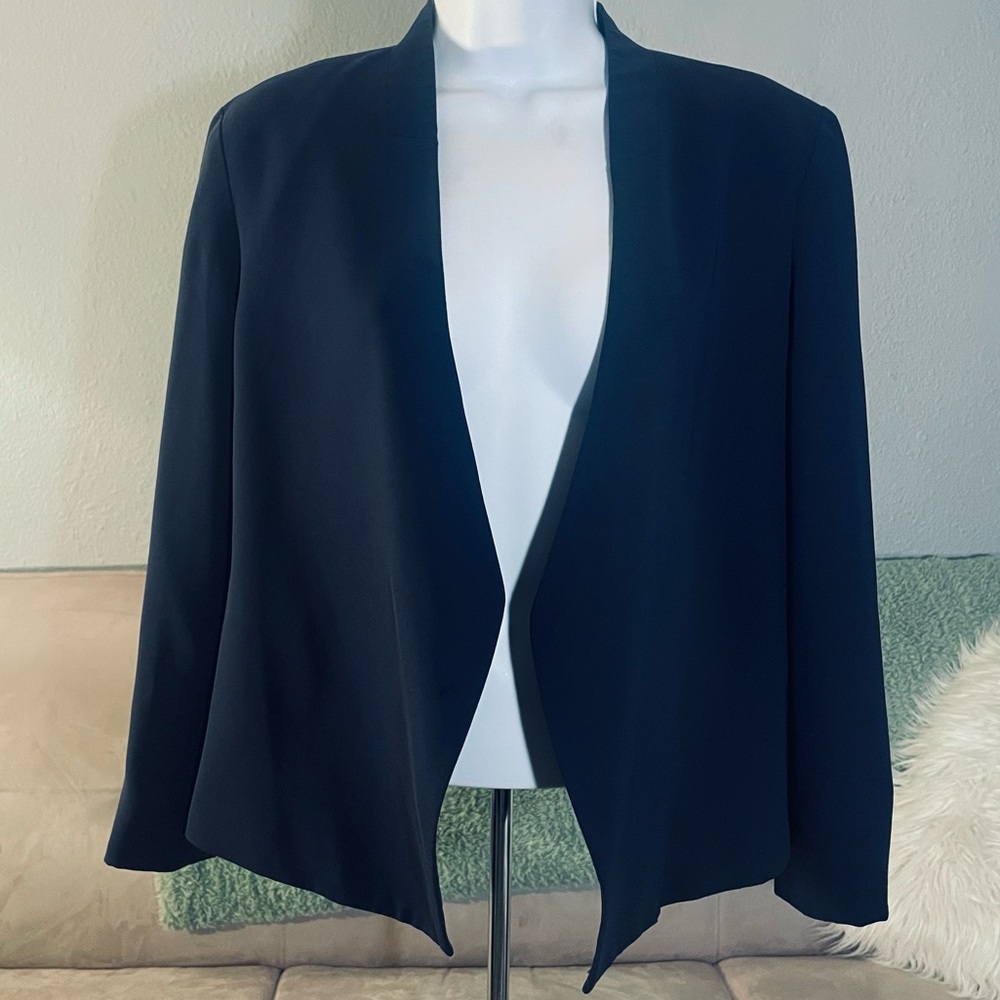 Theory Winola R Deep Navy Drapey Crepe Blazer - image 3